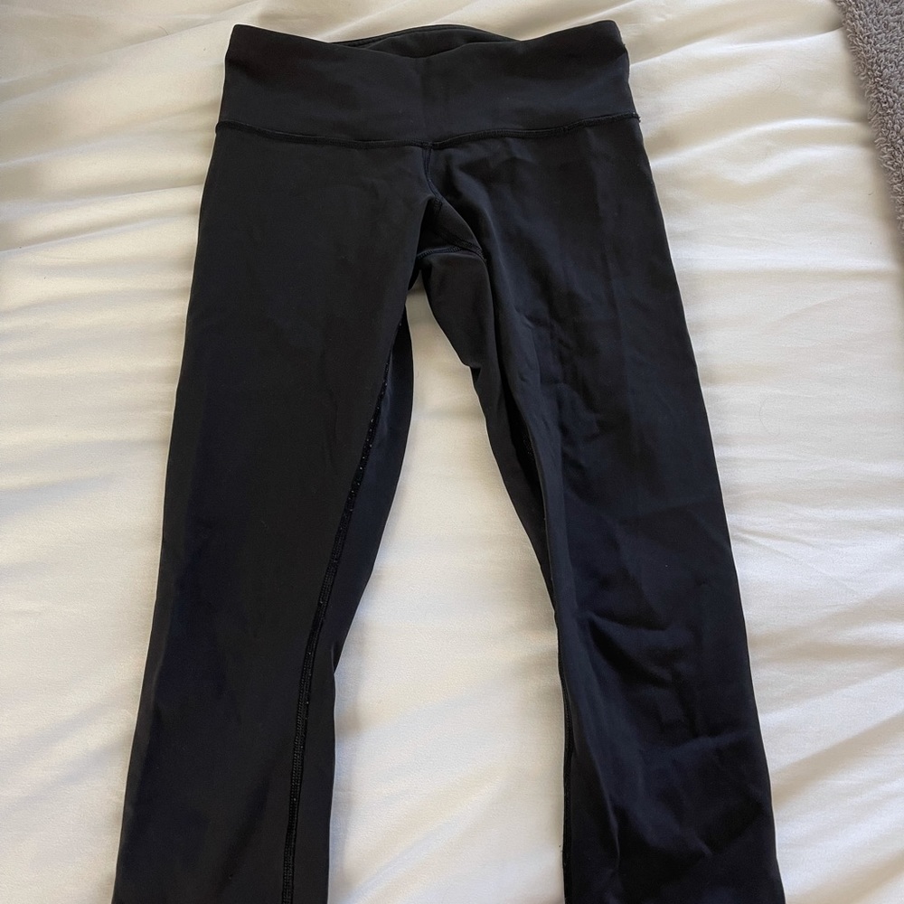 Lululemon yoga pants